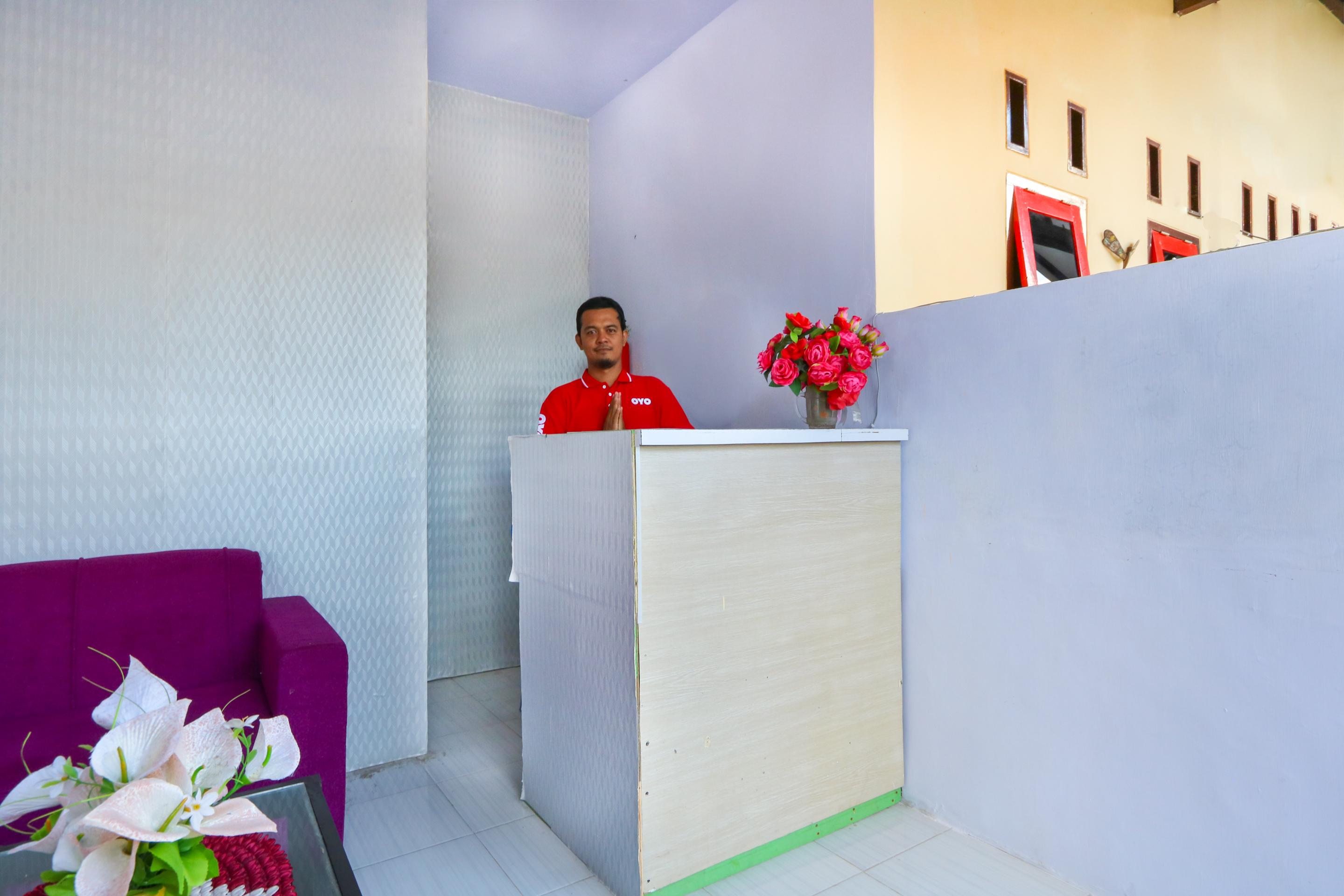 Reddoorz At El Shaday Homestay Banyuwangi Banyuwangi  Luaran gambar