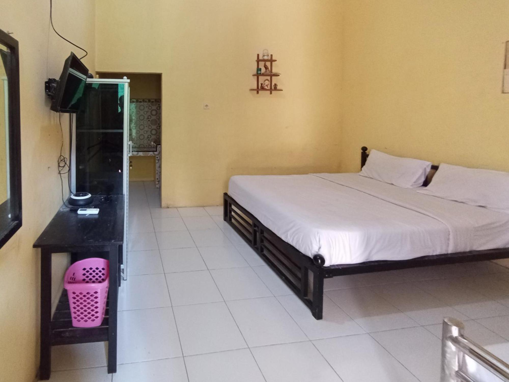 Reddoorz At El Shaday Homestay Banyuwangi Banyuwangi  Luaran gambar