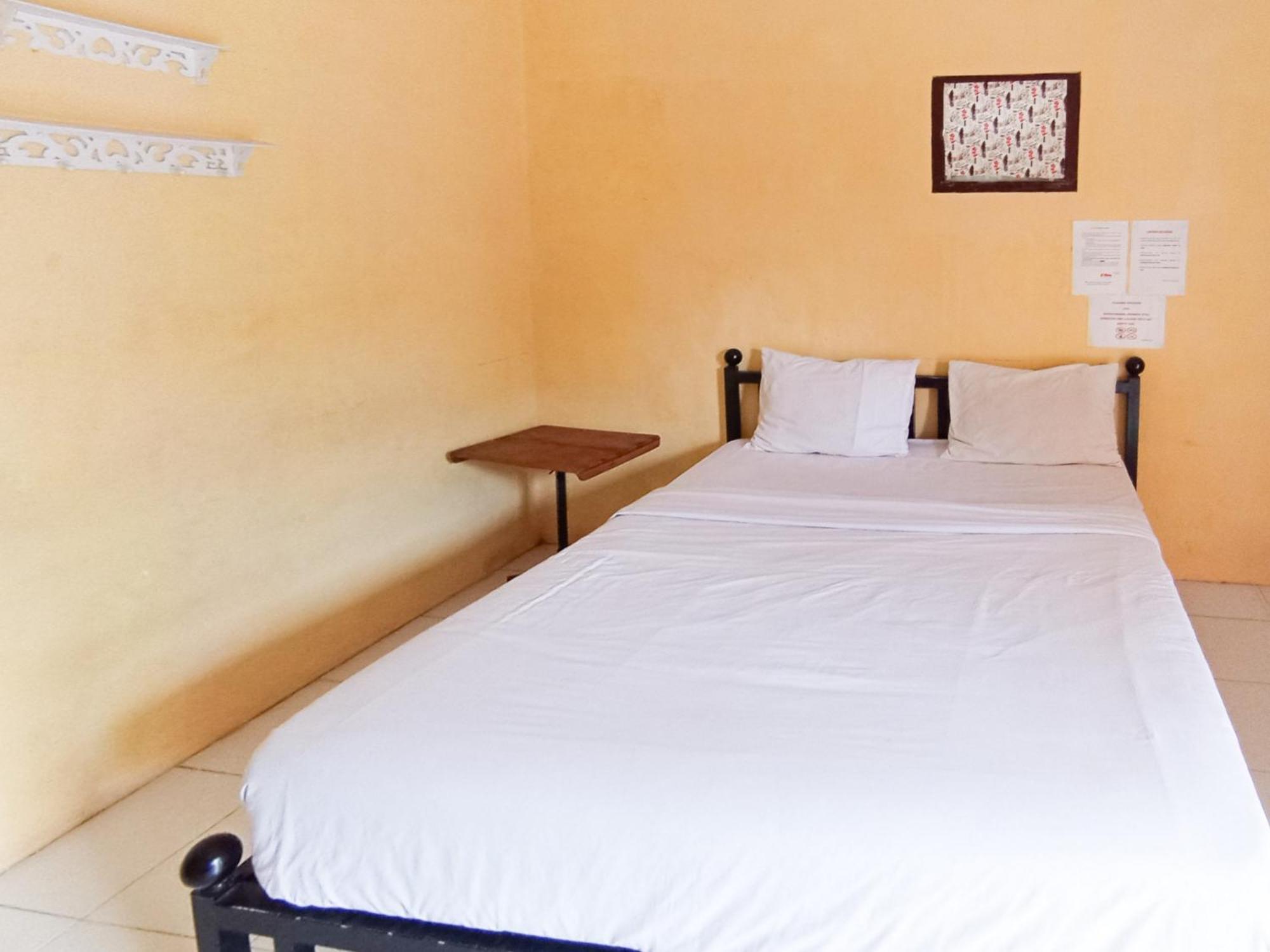 Reddoorz At El Shaday Homestay Banyuwangi Banyuwangi  Luaran gambar
