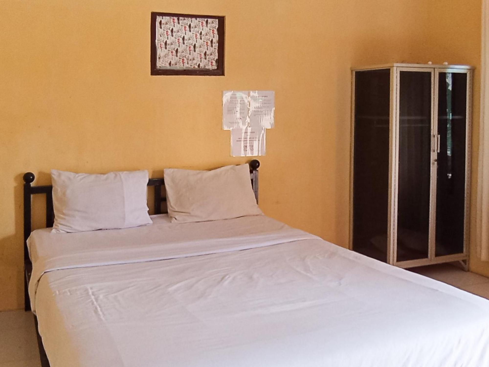 Reddoorz At El Shaday Homestay Banyuwangi Banyuwangi  Luaran gambar