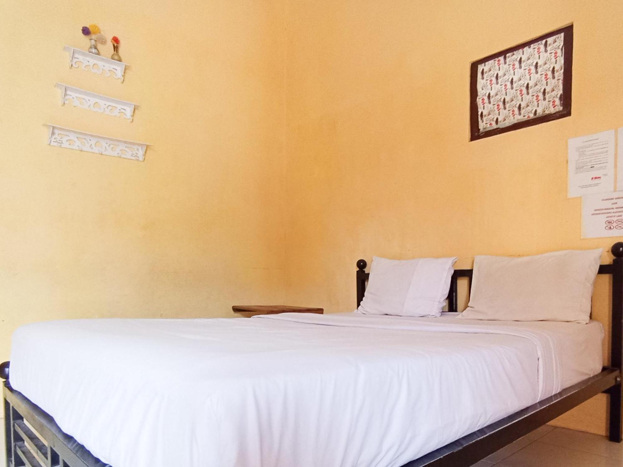 Reddoorz At El Shaday Homestay Banyuwangi Banyuwangi  Luaran gambar